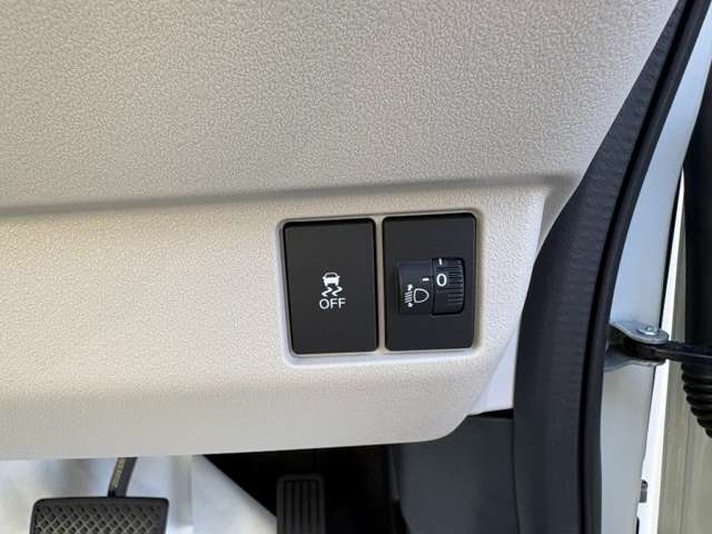 ホンダ Ｎ　ＢＯＸ ６６０ R8年 (近畿) 99