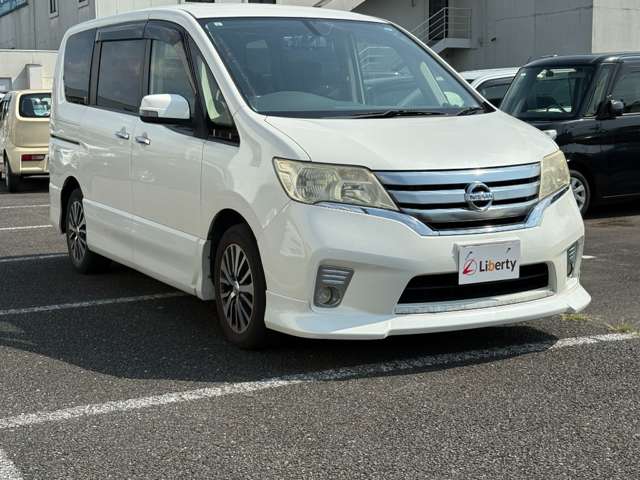 日産 セレナ ２．０ ハイウェイスター Ｓ－ＨＹＢＲＩＤ エアロモード H25年 (近畿) 99