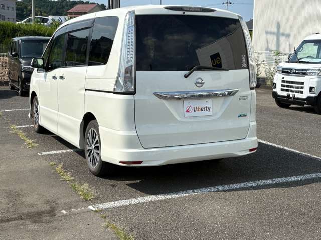 日産 セレナ ２．０ ハイウェイスター Ｓ－ＨＹＢＲＩＤ エアロモード H25年 (近畿) 99