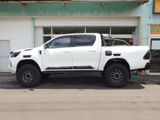 トヨタ ハイラックス ２．４ Ｚ ＧＲスポーツ ディーゼルターボ ４ＷＤ R4年 (東海) 99