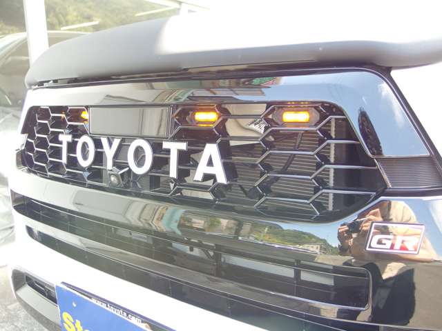トヨタ ハイラックス ２．４ Ｚ ＧＲスポーツ ディーゼルターボ ４ＷＤ R4年 (東海) 99