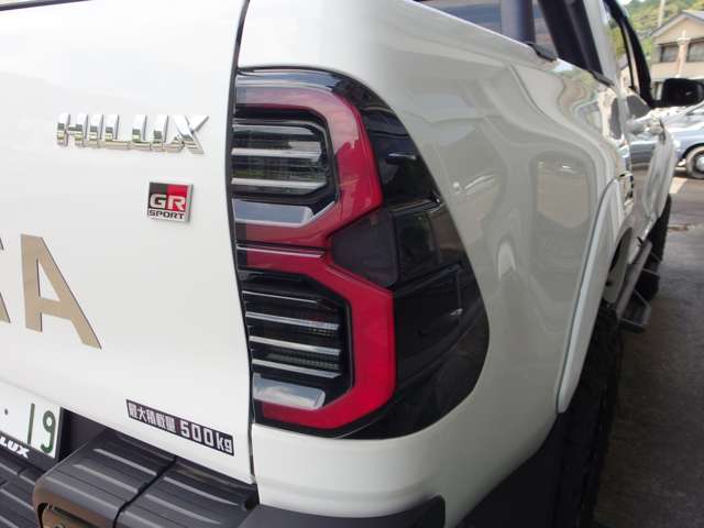 トヨタ ハイラックス ２．４ Ｚ ＧＲスポーツ ディーゼルターボ ４ＷＤ R4年 (東海) 99