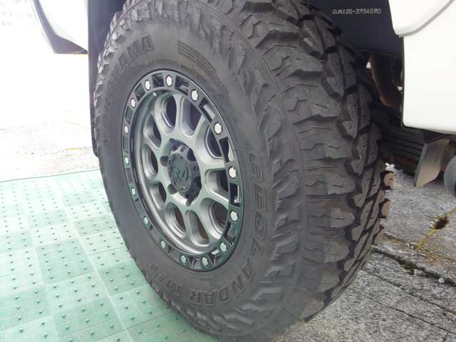 トヨタ ハイラックス ２．４ Ｚ ＧＲスポーツ ディーゼルターボ ４ＷＤ R4年 (東海) 99