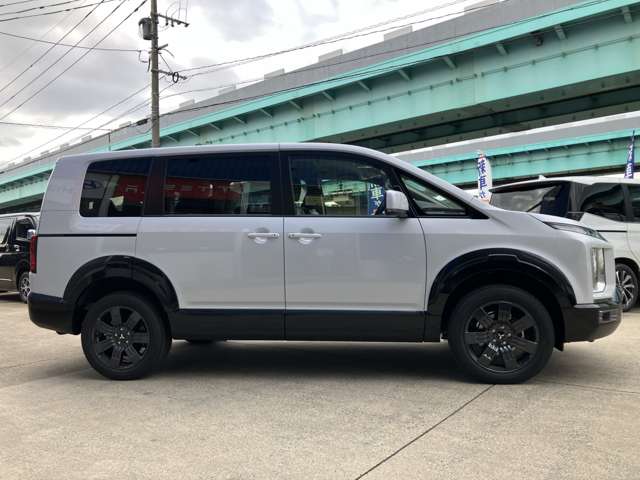三菱 デリカ　Ｄ：５ ２．２ Ｇ パワーパッケージ ディーゼルターボ ４ＷＤ R8年 (九州・沖縄) 99