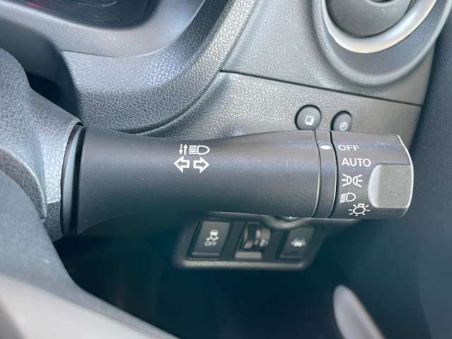 日産 ノート １．２ Ｅ－ＰＯＷＥＲ Ｘ H29年 (東北) 99