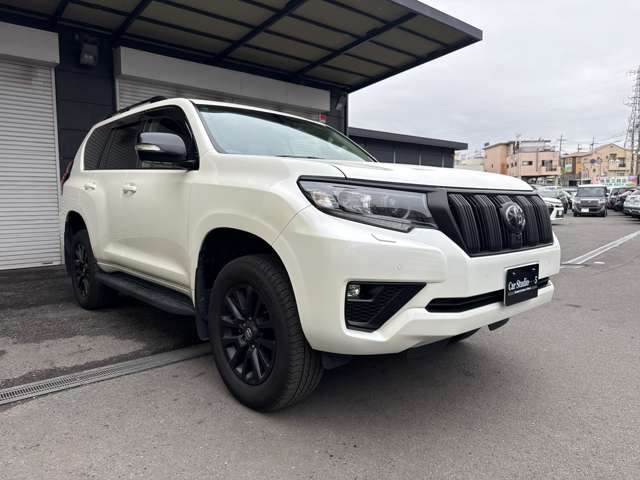 トヨタ ランドクルーザープラド ２．７ ＴＸ Ｌパッケージ マットブラック エディション ４ＷＤ R4年 (近畿) 99