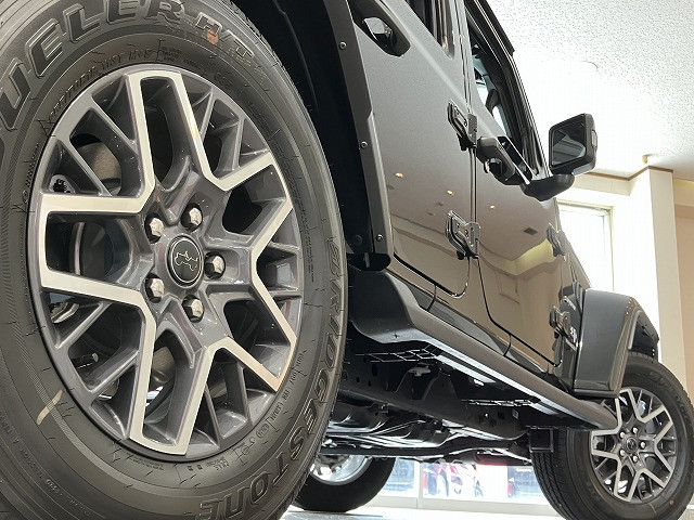 ジープ ラングラー　アンリミテッド アンリミテッド サハラ ４ＷＤ R7年 (近畿) 99