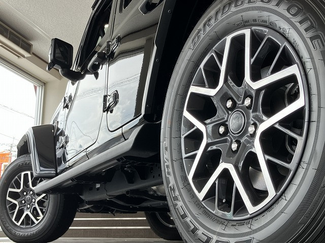 ジープ ラングラー　アンリミテッド アンリミテッド サハラ ４ＷＤ R7年 (近畿) 99
