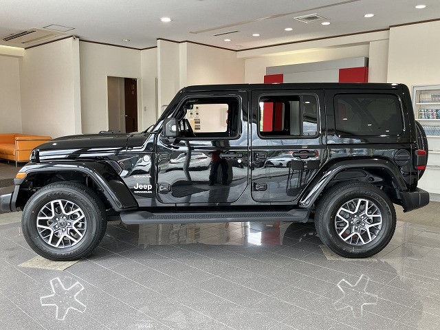 ジープ ラングラー　アンリミテッド アンリミテッド サハラ ４ＷＤ R7年 (近畿) 99