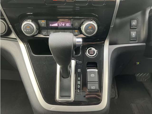 日産 セレナ ２．０ ハイウェイスターＧ プロパイロット エディション H28年 (近畿) 99