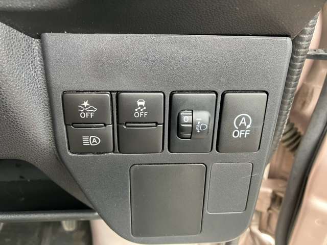 トヨタ ピクシスバン ６６０ デラックス ＳＡＩＩＩ ハイルーフ R1年 (中国) 99