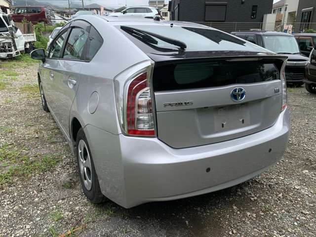 トヨタ プリウス １．８ Ｓ H25年 (関東) 99