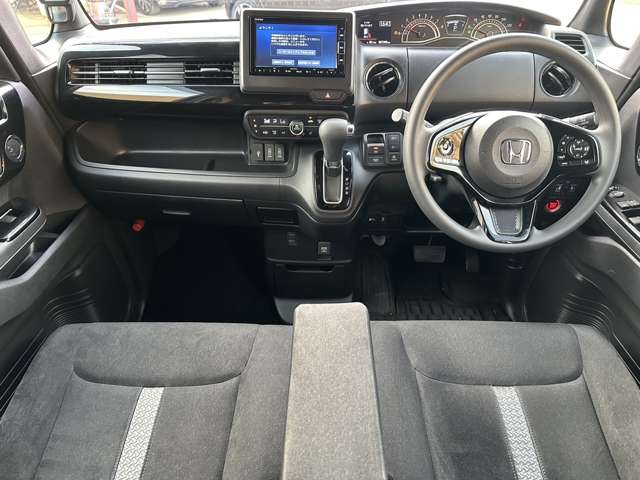ホンダ Ｎ　ＢＯＸ カスタム ６６０ Ｌ R4年 (関東) 99