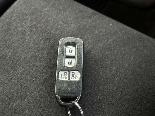ホンダ Ｎ　ＢＯＸ カスタム ６６０ Ｌ R4年 (関東) 99