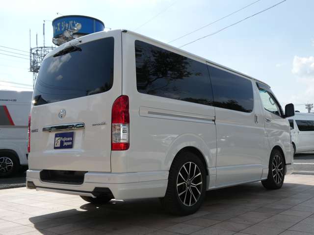 トヨタ ハイエースバン ４ＣＳ R7年 (関東) 99