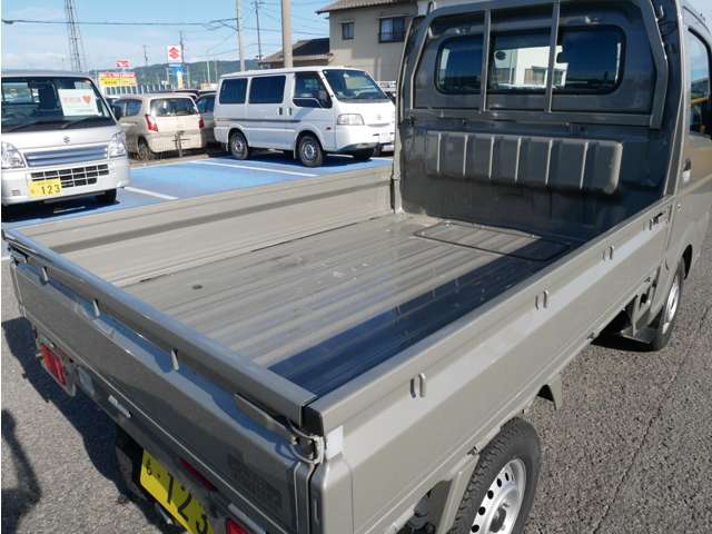 スズキ キャリイトラック ６６０ ＫＣエアコン・パワステ ３方開 ４ＷＤ R7年 (四国) 99
