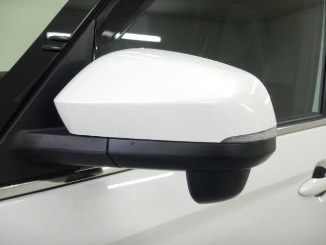 トヨタ ヴォクシー １．８ ハイブリッド Ｓ－Ｚ R5年 (九州・沖縄) 99