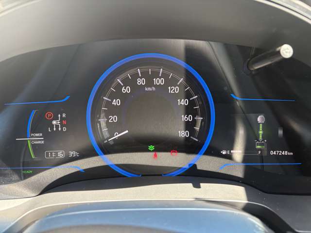 ホンダ シャトル １．５ ハイブリッド Ｚ H27年 (九州・沖縄) 99