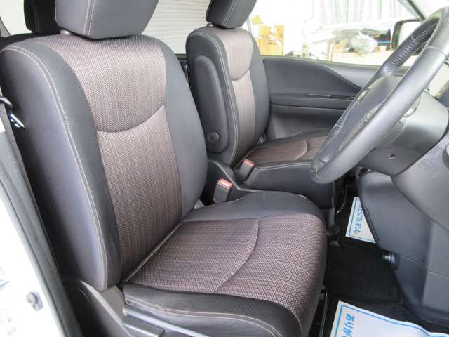 日産 セレナ ２．０ ハイウェイスター Ｓ－ＨＹＢＲＩＤ アドバンストセーフティ パッケージ H26年 (関東) 99