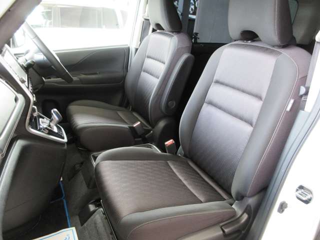 日産 セレナ １．２ Ｅ－ＰＯＷＥＲ ハイウェイスター Ｖ H30年 () 99