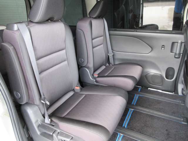 日産 セレナ １．２ Ｅ－ＰＯＷＥＲ ハイウェイスター Ｖ H30年 () 99