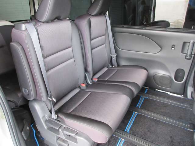 日産 セレナ １．２ Ｅ－ＰＯＷＥＲ ハイウェイスター Ｖ H30年 () 99