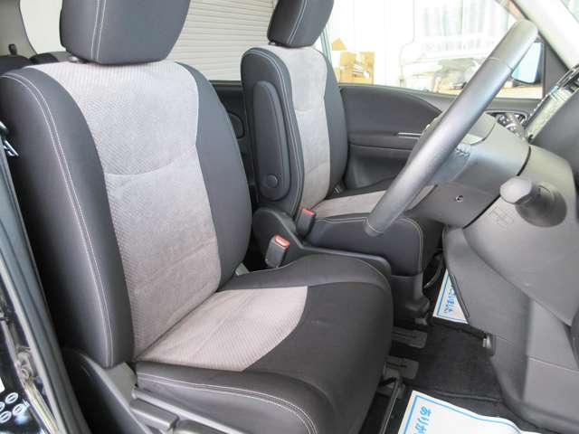 日産 セレナ ２．０ ライダー H23年 (関東) 99