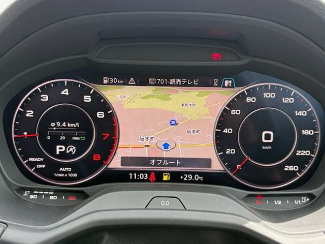 アウディ Ｑ２ １．０　ＴＦＳＩ　スポーツ H30年 (近畿) 99