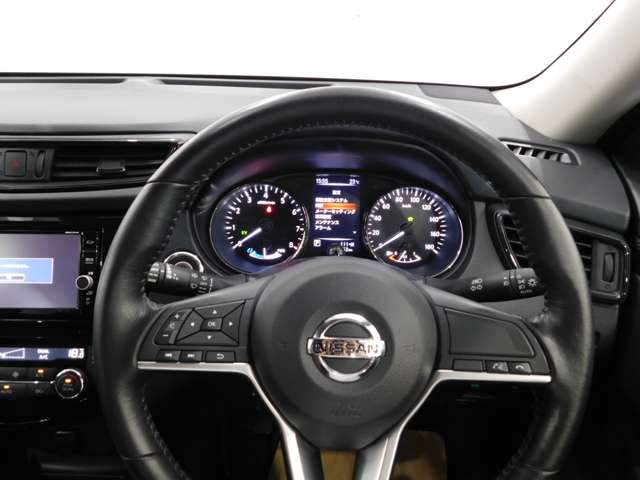 日産 エクストレイル　ハイブリッド ２．０ ２０Ｘ ハイブリッド ４ＷＤ H29年 (近畿) 99