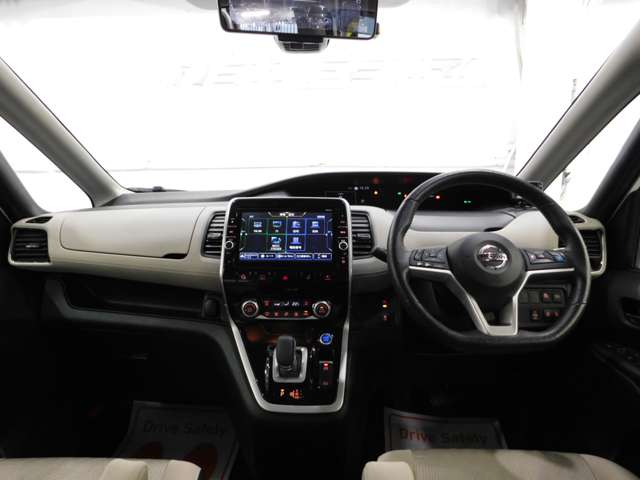 日産 セレナ １．２ Ｅ－ＰＯＷＥＲ ハイウェイスター Ｖ R1年 (近畿) 99