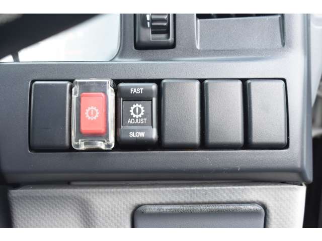 いすゞ エルフ ３．０ フルフラットロー ディーゼルターボ H19年 (近畿) 99