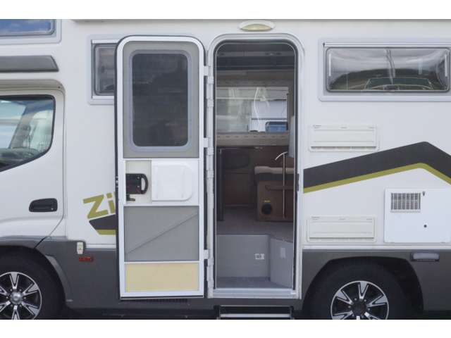トヨタ カムロード バンテック H28年 (中国) 99