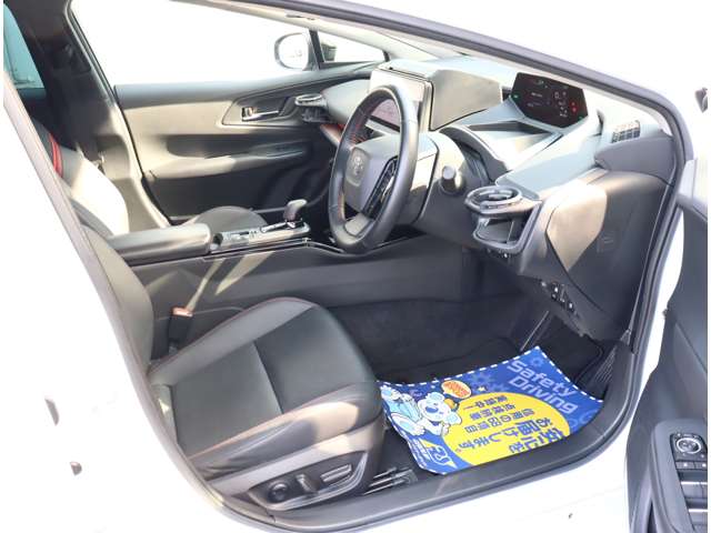 トヨタ プリウスＰＨＶ ２．０ プラグインハイブリッド Ｚ R5年 (関東) 99