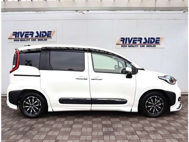 トヨタ シエンタ １．５ Ｚ R4年 (関東) 99