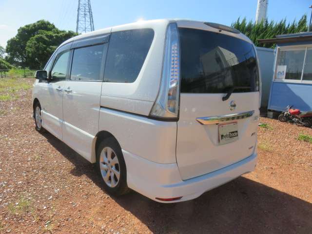 日産 セレナ ２．０ ハイウェイスター Ｓ－ＨＹＢＲＩＤ H24年 (東海) 99