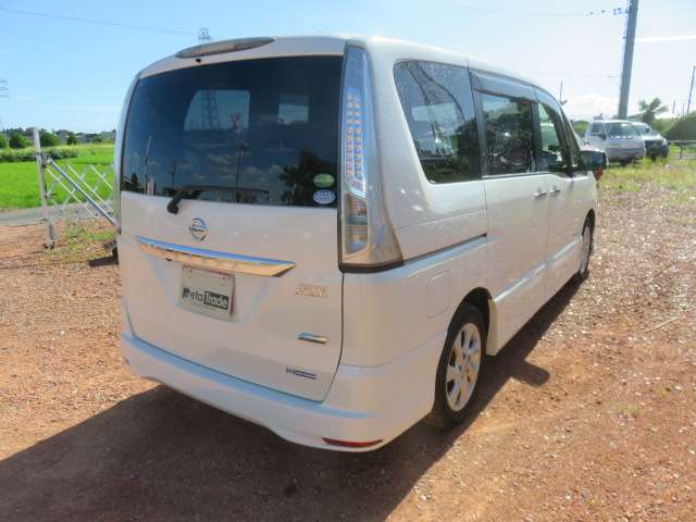 日産 セレナ ２．０ ハイウェイスター Ｓ－ＨＹＢＲＩＤ H24年 (東海) 99