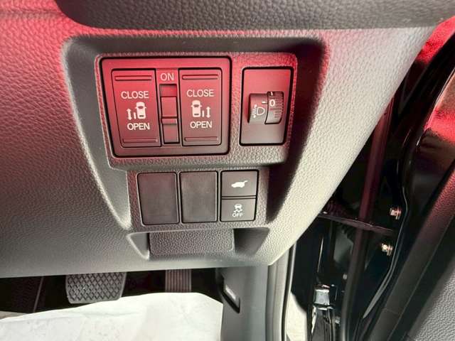 ホンダ ステップワゴン １．５ スパーダ R8年 (九州・沖縄) 99