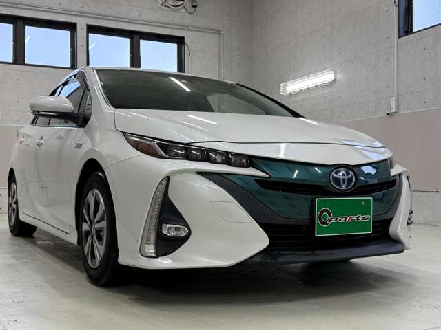 トヨタ プリウスＰＨＶ １．８ Ｓ ナビパッケージ H29年 (東北) 99