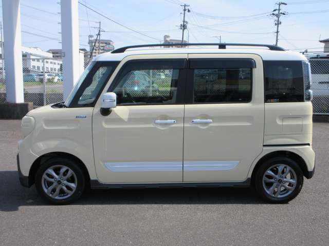 スズキ スペーシア ６６０ ギア マイ スタイル ４ＷＤ R4年 (東北) 99