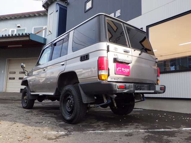 トヨタ ランドクルーザーバン ４．２ ＬＸ ディーゼル ４ＷＤ H12年 (北海道) 99