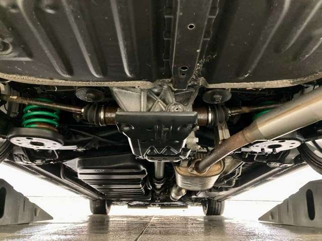 トヨタ ヴォクシー ２．０ ＺＳ 煌 ４ＷＤ H29年 (北海道) 99