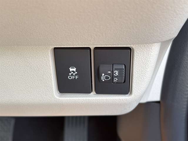 ホンダ Ｎ　ＢＯＸ ６６０ R7年 (近畿) 99