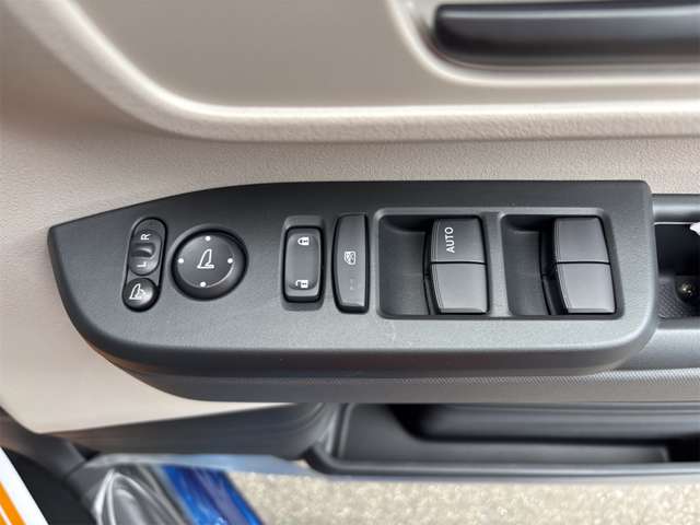 ホンダ Ｎ　ＢＯＸ ６６０ R7年 (近畿) 99