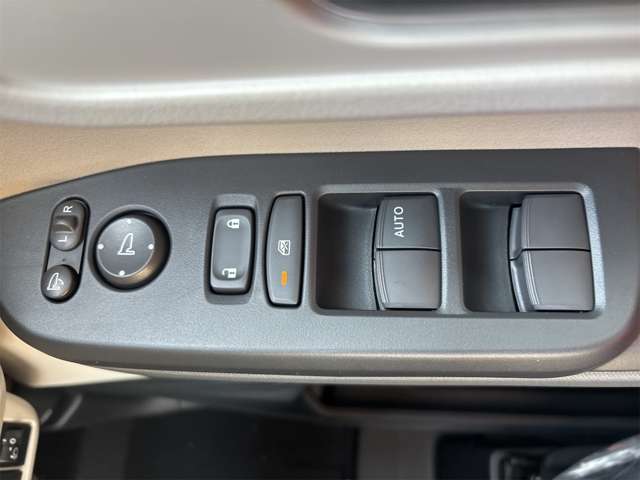 ホンダ Ｎ　ＢＯＸ ６６０ R7年 (近畿) 99