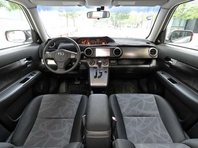 米国サイオン ＸＢ ＳＣＩＯＮ ＸＢ １０ ＳＥＲＩＥＳ（１０周年記念限定車） H25年 (関東) 99