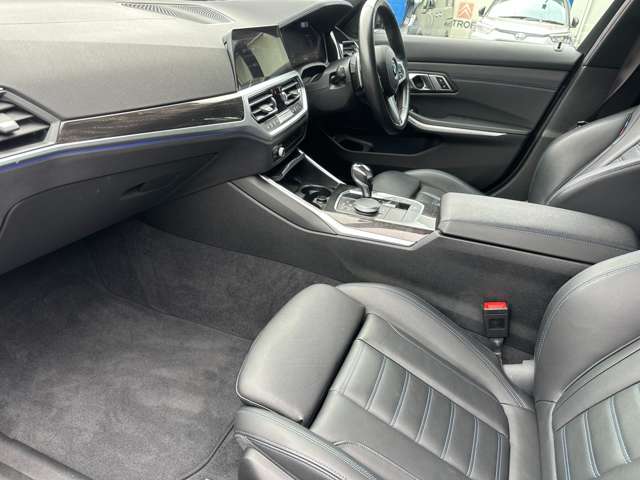 ＢＭＷ ３シリーズ ３２０Ｄ Ｘドライブ Ｍスポーツ ディーゼルターボ ４ＷＤ R1年 (関東) 99