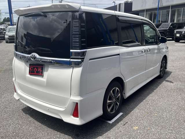 トヨタ ヴォクシー ２．０ ＺＳ 煌ＩＩＩ R2年 (関東) 99