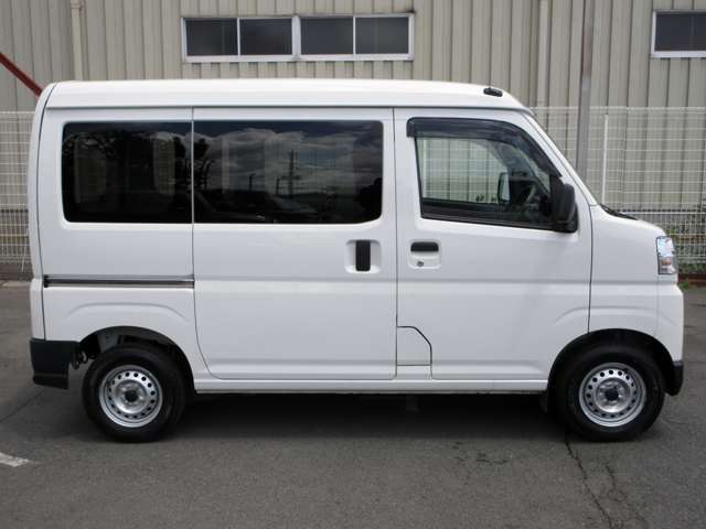 ダイハツ ハイゼットカーゴ ６６０ デラックス R4年 (関東) 99