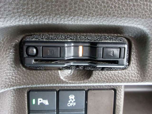 ホンダ Ｎ　ＢＯＸ ６６０ Ｌ R4年 (関東) 99
