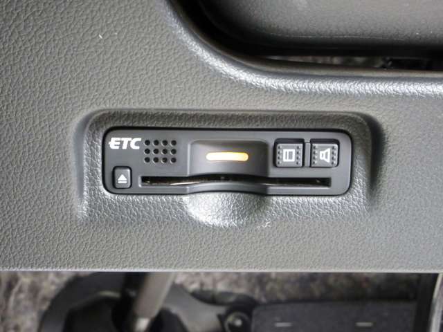 ホンダ Ｎ　ＢＯＸ　スラッシュ ６６０ Ｇ Ｌ インテリアカラーパッケージ ２トーンカラースタイル H29年 (関東) 99